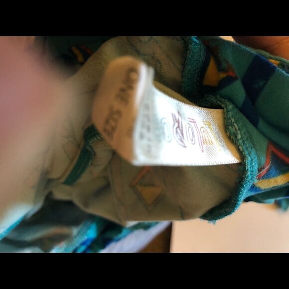 LulaRoe Geometric Print Legging - Picture 3 of 3